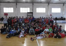 La visita de Quimsa engalanó el Encuentro Aniversario del Deportivo Atenas