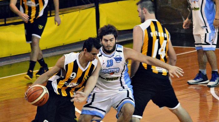 PEÑAROL-ARGENTINO 13-3