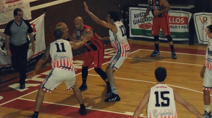 Determinante. Montoli ante la marca de Huljich y Parra.