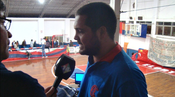 DT de Atlético. Facundo Ruiz.